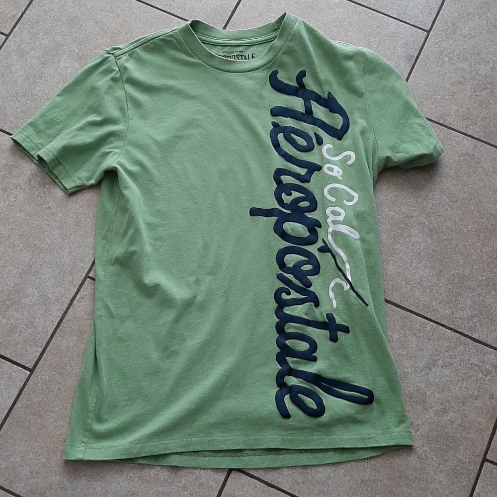 Green t shirt